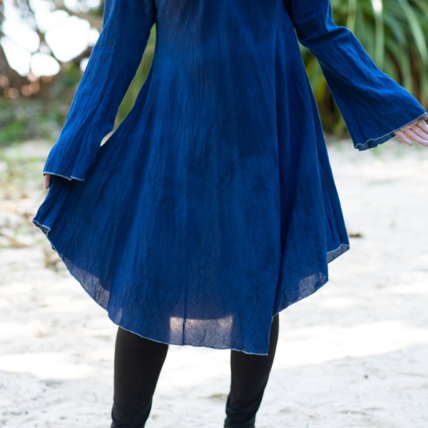 琉球靛蓝手染束腰连衣裙