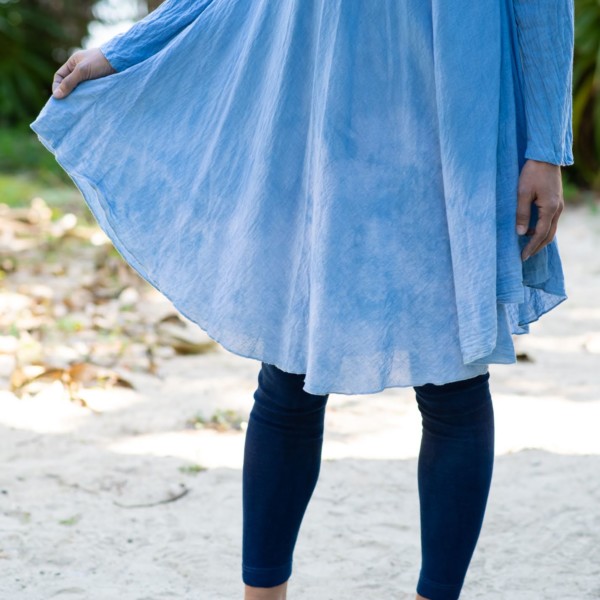 Ryukyu indigo teint à la main nick robe bleu ciel
